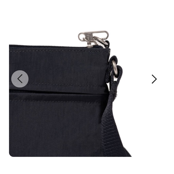 Secured Anti- left Baggallini   Crossbody  Bag - Picture 9 of 16